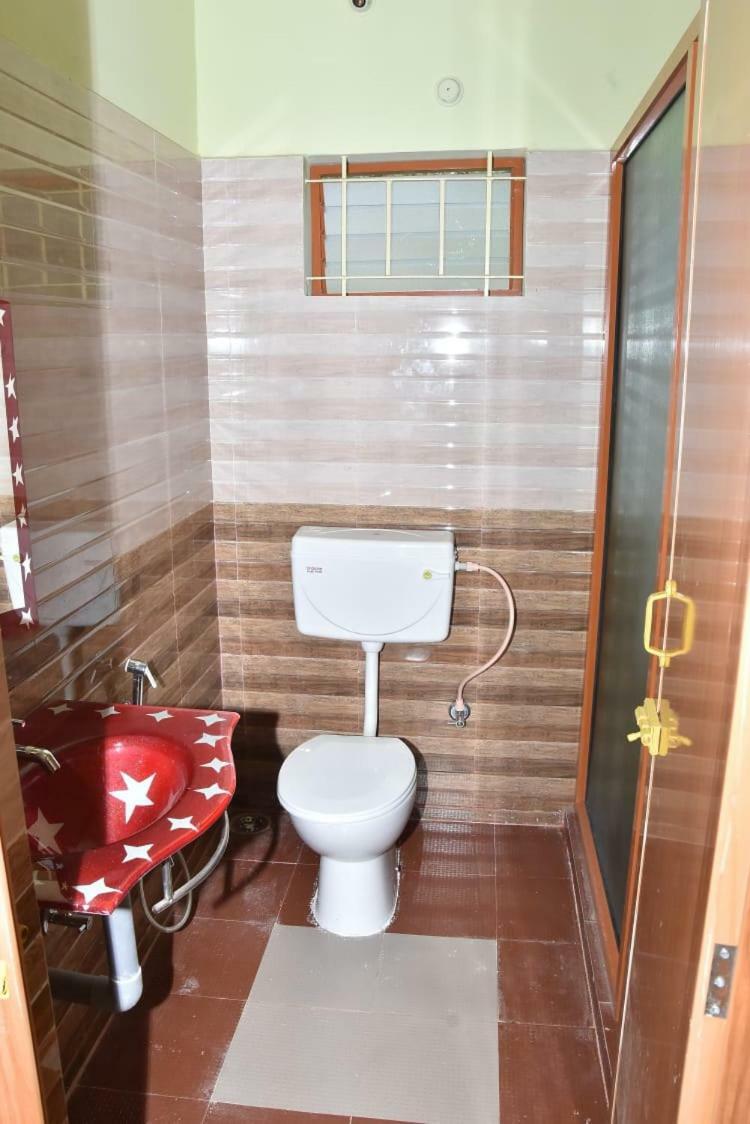 Tom And Jerry Resorts Йеркод Экстерьер фото
