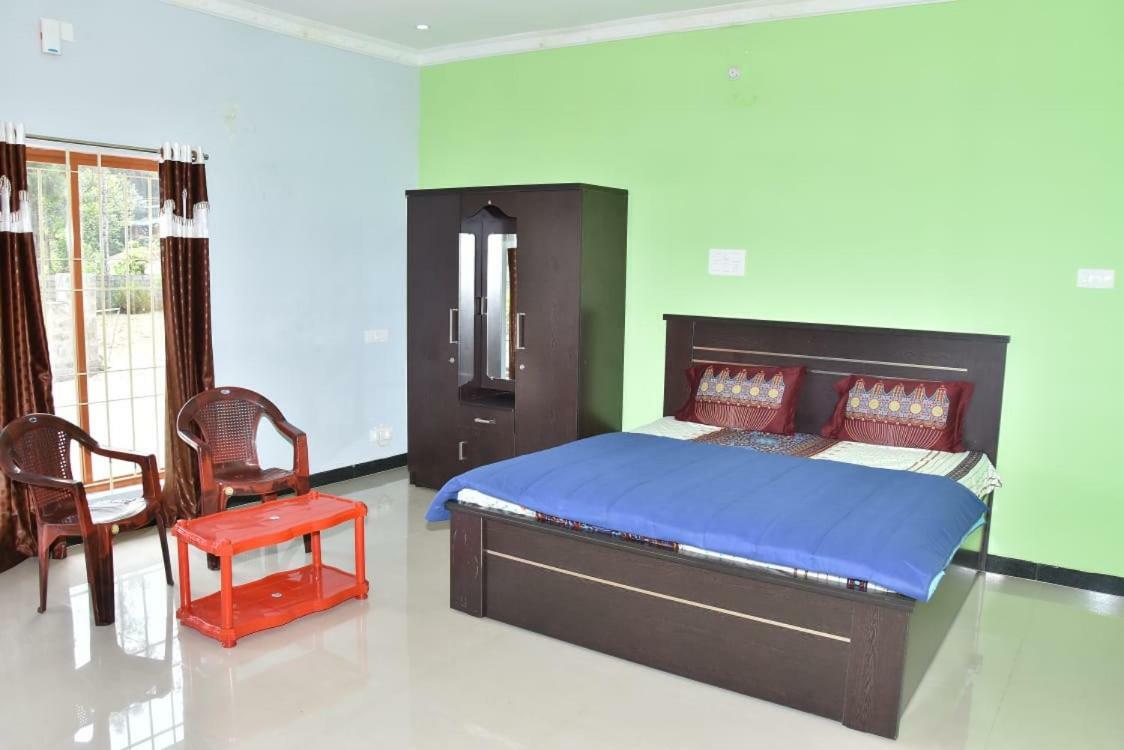 Tom And Jerry Resorts Йеркод Экстерьер фото